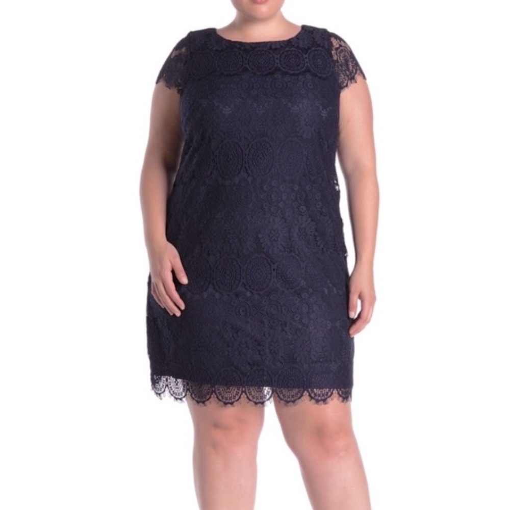 NWT Eliza J Navy Blue Scalloped Lace Shift Dress